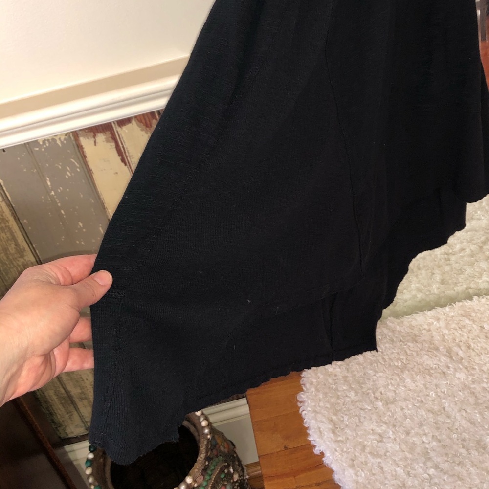 Black T-shirt dress with hi-low raw edge hem - Picture 4 of 8